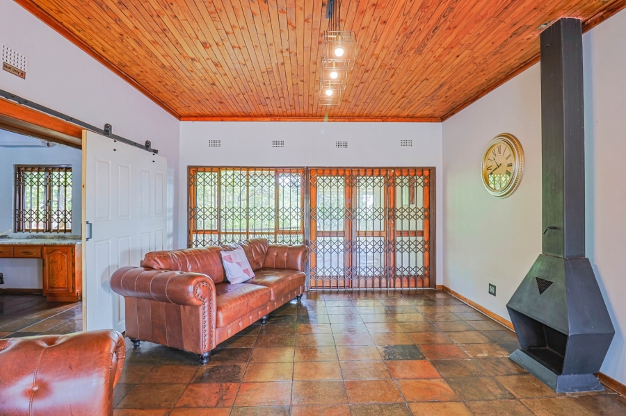 7 Bedroom Property for Sale in Waterkloof A H North West